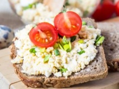 Używaj do kanapek, bo są lepsze od masła. Dostarczają witamin, wspierają serce i mózg