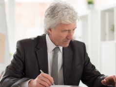 Ta grupa Polaków ma pod górkę na rynku pracy. Niby ich chwalą, ale CV ląduje w koszu