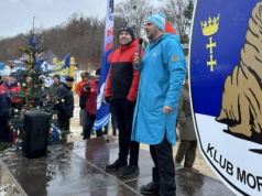 „Dla morsów nie ma złej pogody”. Tradycyjna noworoczna kąpiel w Jelitkowie