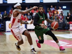 "Postawa sprzeczna z wartościami". Watson wystawił beniaminka