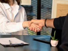 Wielkie zmiany w stażu pracy. "Śmieciówki" też się załapią