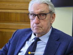 Bogusław Wołoszański o starcie w kolejnych wyborach. "W polityce jest za dużo hucpy"