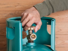 Zakaz używania butli z gazem. Pisma już trafiają do skrzynek Polaków