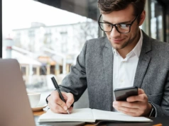 Składki ZUS w 2026 roku rosną. Sprawdź, ile zapłacisz