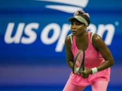 Venus Williams otrzymała zaproszenie do Australian Open z dziką kartą, najstarsza zawodniczka na Wielkim Szlemie