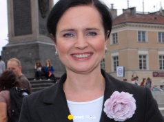 Jolanta Fajkowska przez lata była gwiazdą TVP. Tak dziś wygląda legendarna prezenterka