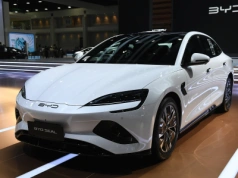 BYD zdetronizował Teslę. Chiński szturm na elektromobilność