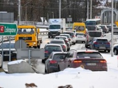 Korki na Zakopiance. Kolizja i wzmożony ruch utrudniają powroty z Tatr