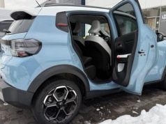 Chery Tiggo 4 może się od tego SUV-a uczyć kultury jazdy po autostradach. A przecież ma 53 KM mniej i jest tańszy