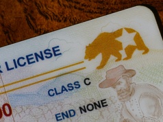 Setki tysięcy posiadaczy Real ID będą musiały wymienić dokument na nowy