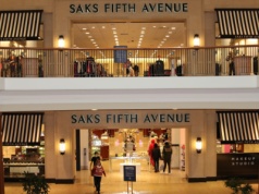 Niespłacone odsetki, sprzedaż nieruchomości i rezygnacja prezesa. Luksusowy gigant ma kłopoty