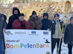 Szymon Machnowski płynie Wartą, by zebrać pieniądze na plac zabaw dla dzieci