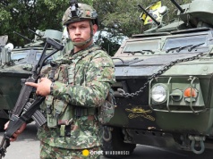 Kolumbia rozmieszcza wojsko na granicy z Wenezuelą. To przez amerykański atak