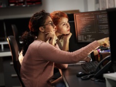 Nie tylko eksperci od AI i cybersecurity będą w 2026 r. królować na rynku pracy