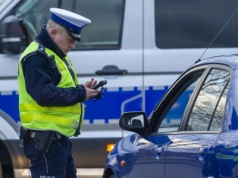 Za znakiem D-42 kierowcy masowo tracą prawa jazdy. Nie ma odwołania