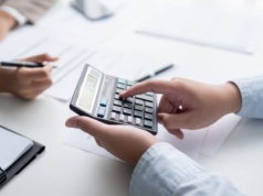 Nie tylko dla gigantów. Nowy system KSeF obejmie też małe biznesy