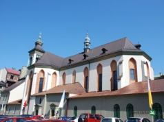 Spadają statystyki w głównej cieszyńskiej parafii. W innych trendy nie są takie same