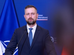 Z FWSZ wydano ponad 50 mld zł w ubiegłym roku. Szef MON jest dumny