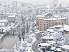 Śnieżyca sparaliżowała część Europy. Kilkadziesiąt tysięcy osób bez prądu