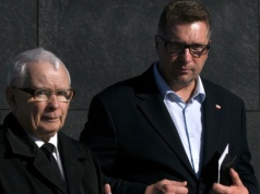 Prawica zupełnie odpłynęła po akcji w Caracas. PiS zachowuje się, jakby liczyło "na zagranicę"