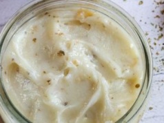 Nasze babcie ciągle na nim smażyły. Dziś przegrywa z oliwą