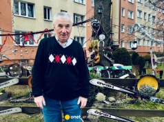 Były trener Wisły Kraków tworzy nietypowy ogródek. "Szkoda, że nikt mnie nie pamięta"