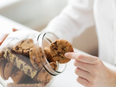 Słodycze bez wyrzutów sumienia. Jak budować zdrowe nawyki na nowy rok