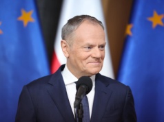 Spotkanie Koalicji Chętnych w Paryżu. Tusk o gwarancjach bezpieczeństwa dla Kijowa i kwestii Grenlandia – USA