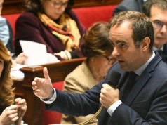 Premier Francji: Operacja USA w Wenezueli była nielegalna