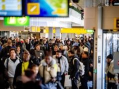 Zima doprowadziła do paraliżu lotniska w Amsterdamie!