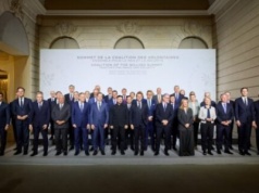 Zełenski, Macron i Starmer podpisali deklarację o rozmieszczeniu sił wielonarodowych na Ukrainie