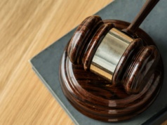 MS: projekt wykreślający karę więzienia za obrazę uczuć religijnych – skierowany do konsultacji