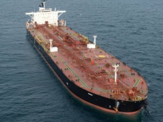 Amerykanie ścigają tankowiec. W odpowiedzi Moskwa wysyła okręt podwodny