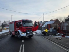 Miazga z auta. DK11 zablokowana (ZDJĘCIA)