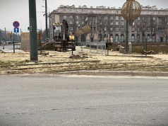 Awaria wodociągowa na Placu Centralnym. Kluczowy etap prac zakończony, tramwaje nadal na objazdach