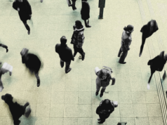 Bąk: Sztuczna inteligencja zerwała się z łańcucha. Pożałujemy, jeśli zaraz nic nie zrobimy