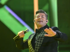 Zenek Martyniuk zaśpiewał „Mandacik” na żywo na imprezie noworocznej Biedronki