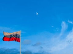 Media: USA rozpoczęły operację przechwycenia tankowca z rosyjską banderą