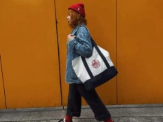 Supermarket stworzył najmodniejszą torbę świata. Ceny na rynku wtórnym szokują