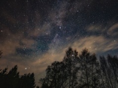 Zaćmienie Słońca i deszcze meteorów. Wyjątkowe zjawiska w 2026 roku