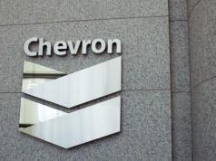 Chevron dzieli skórę na Łukoilu. Warta jest 22 mld dolarów