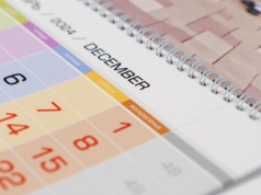 Dni wolne w 2026 roku: 16 dni urlopu może dać nawet 46 dni wypoczynku