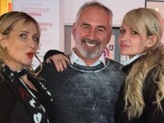 Jacek Kopczyński w towarzystwie BYŁEJ ukochanej i żony bawi się na 18. urodzinach syna. "Czy to patchwork?"