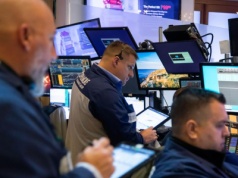 S&P500 i DJIA spadły po rekordach. Nasdaq nadal rośnie