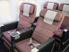 Połowę szkodliwych emisji w lotnictwie można ściąć. Warunek: mniej luksusu na pokładzie