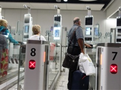 Polskie paszporty nie działają? Są odrzucane na brytyjskich lotniskach. MSZ wyjaśnia