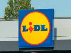 Lidl zaskoczy okazjami w weekend, klienci napchają koszyki po brzegi. Promocja na masło to dopiero początek