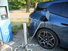 Ostatnia szansa na obniżenie ceny o 40 tys. zł. Wiemy, kiedy wyczerpie się NaszEauto