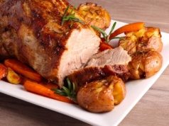 Ta pieczeń ratuje mi rodzinne obiady. Wychodzi tanio i zawsze się udaje