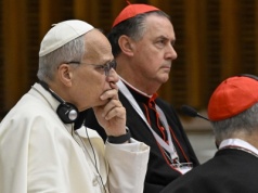 Kardynał Radcliffe ujawnia, dlaczego wybrano Leona XIV